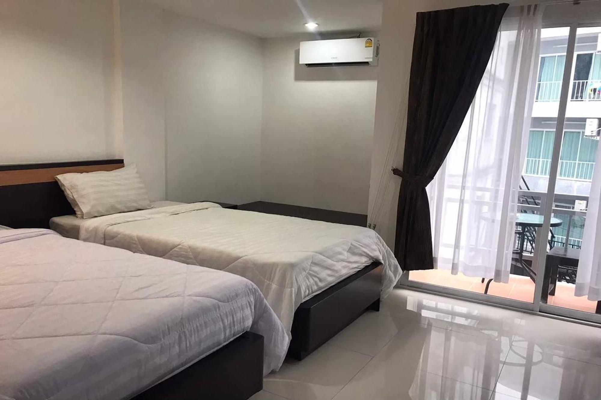 Praew Mansion Hotel Kamala-part Kültér fotó