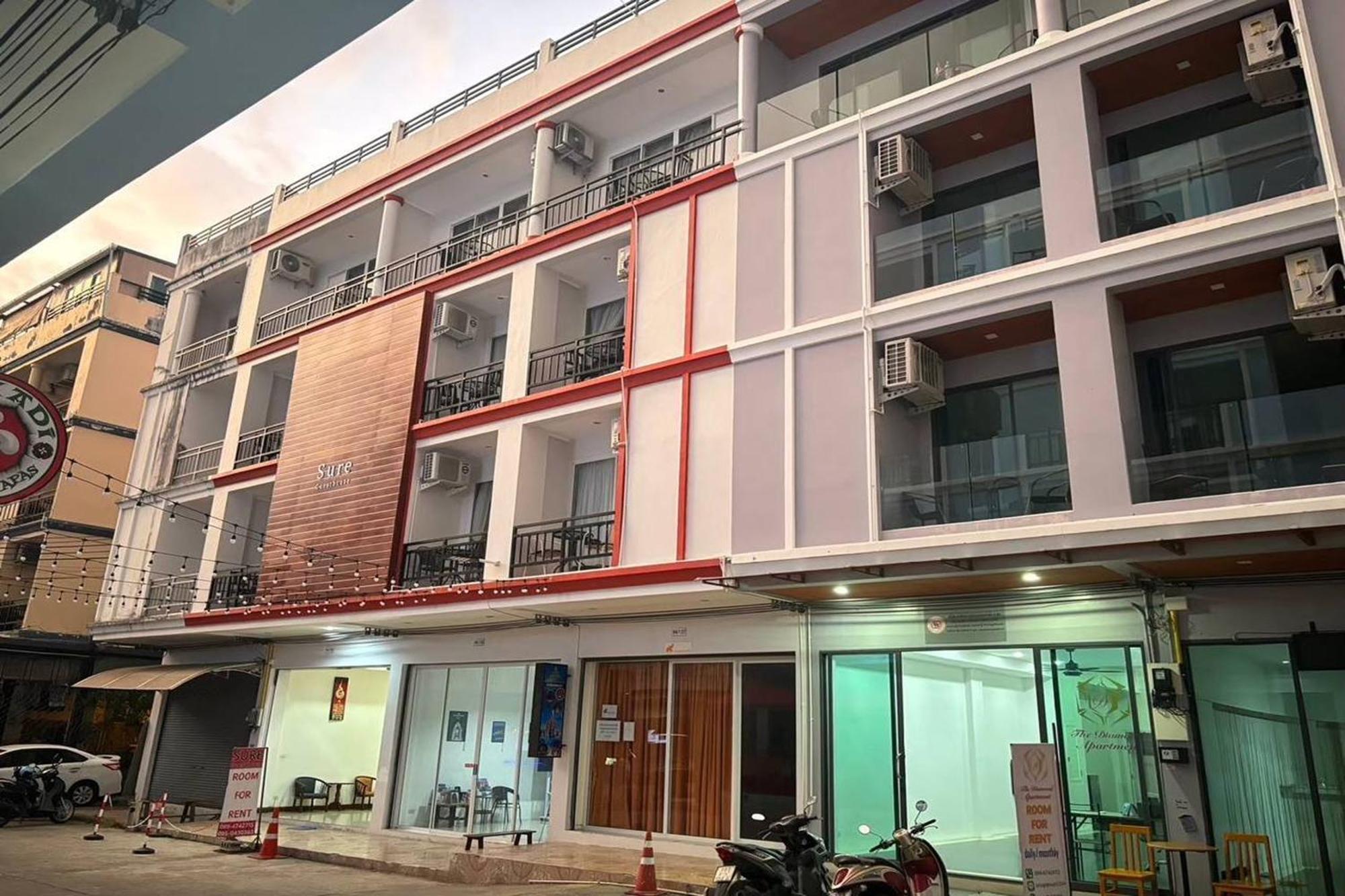 Praew Mansion Hotel Kamala-part Kültér fotó