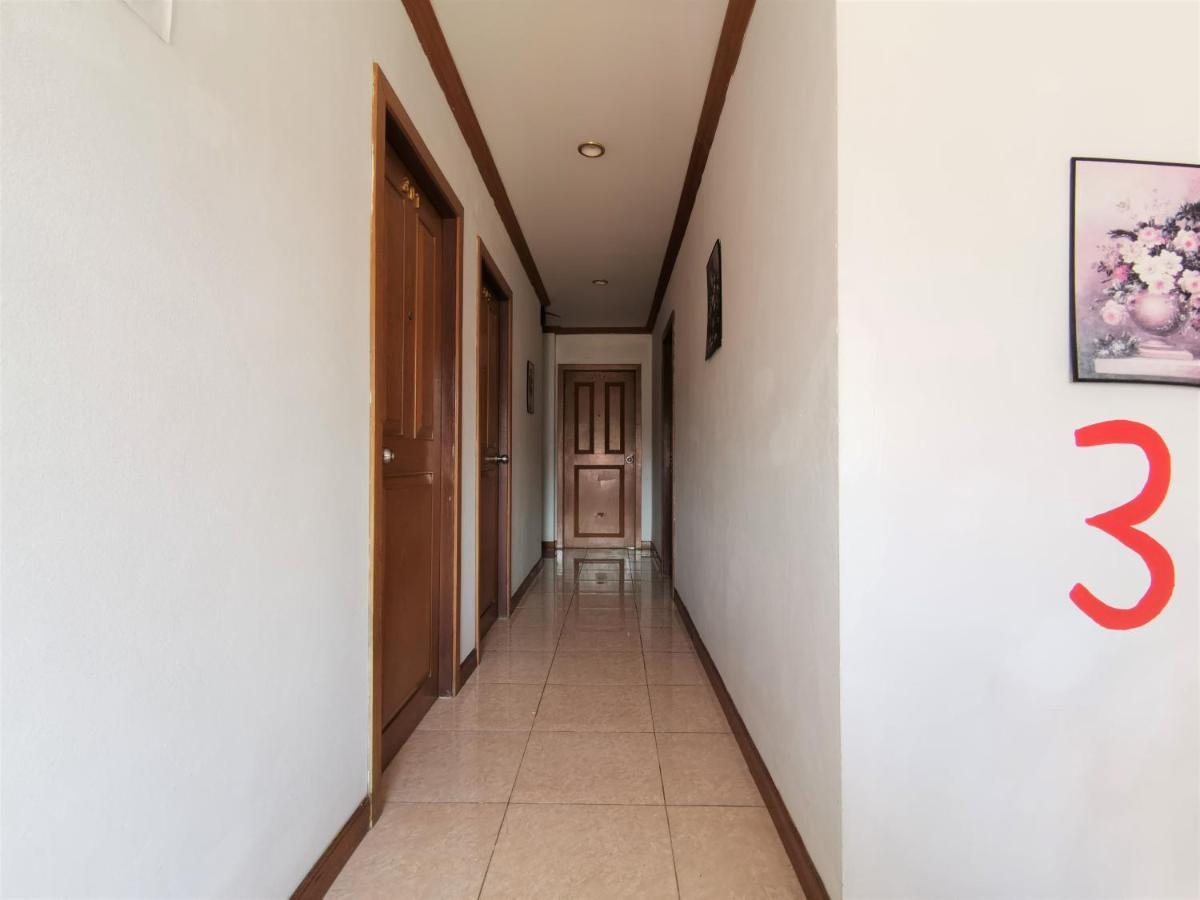 Praew Mansion Hotel Kamala-part Kültér fotó